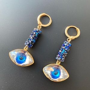 SOLD ❌ Swarovski crystals earrings BRAND NEW